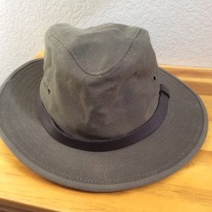 Filson tin cloth hat